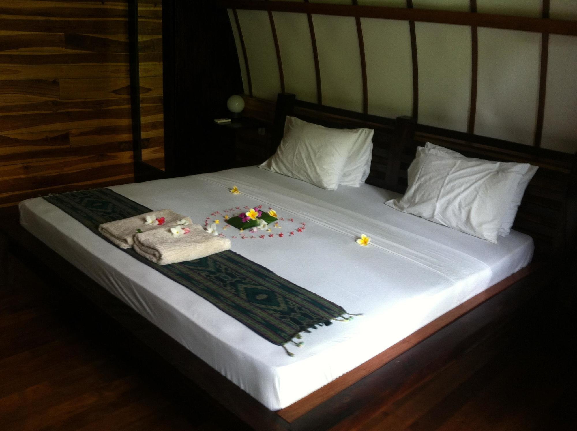 גילי טרוונגן Cotton Tree Cottages מראה חיצוני תמונה